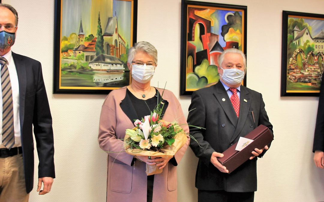 Stadtvorstand dankt Hans-Peter und Barbara Molitor
